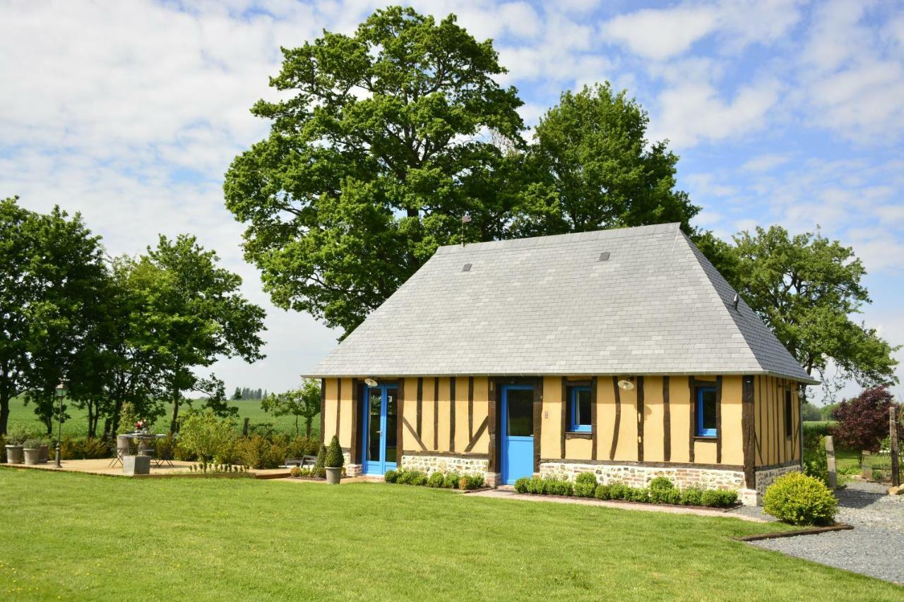 Gite "Cote Jardin" Vannecrocq Exterior photo